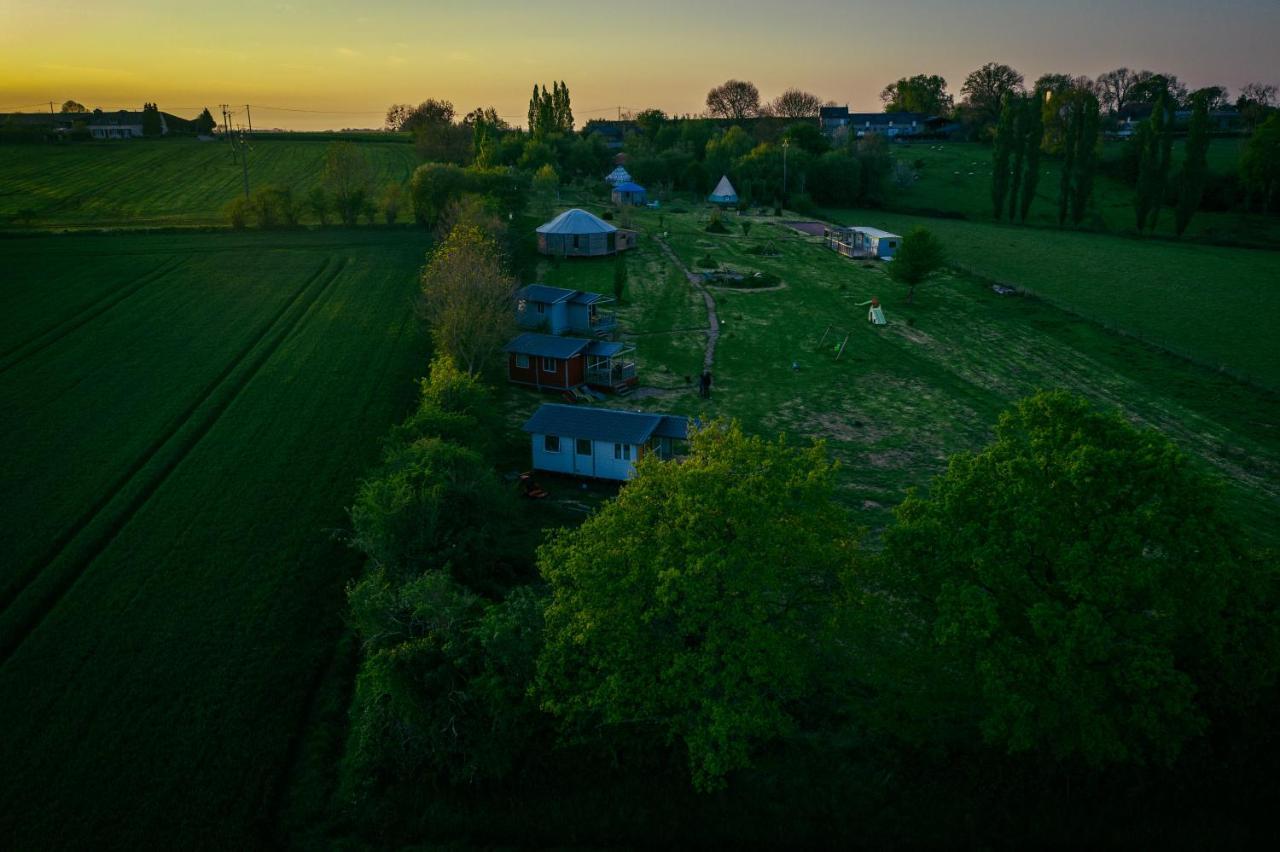 Au Bonheur Nomade Hotel Livry  Luaran gambar